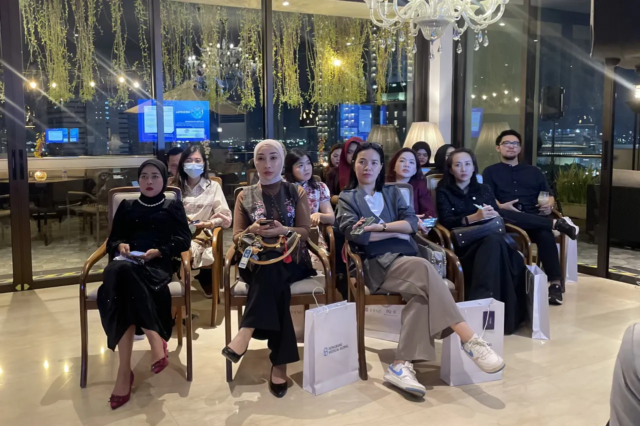 dmg-aura-1-Gallery 7